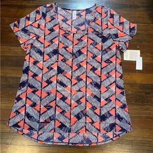 NWT LuLaRoe Classic T